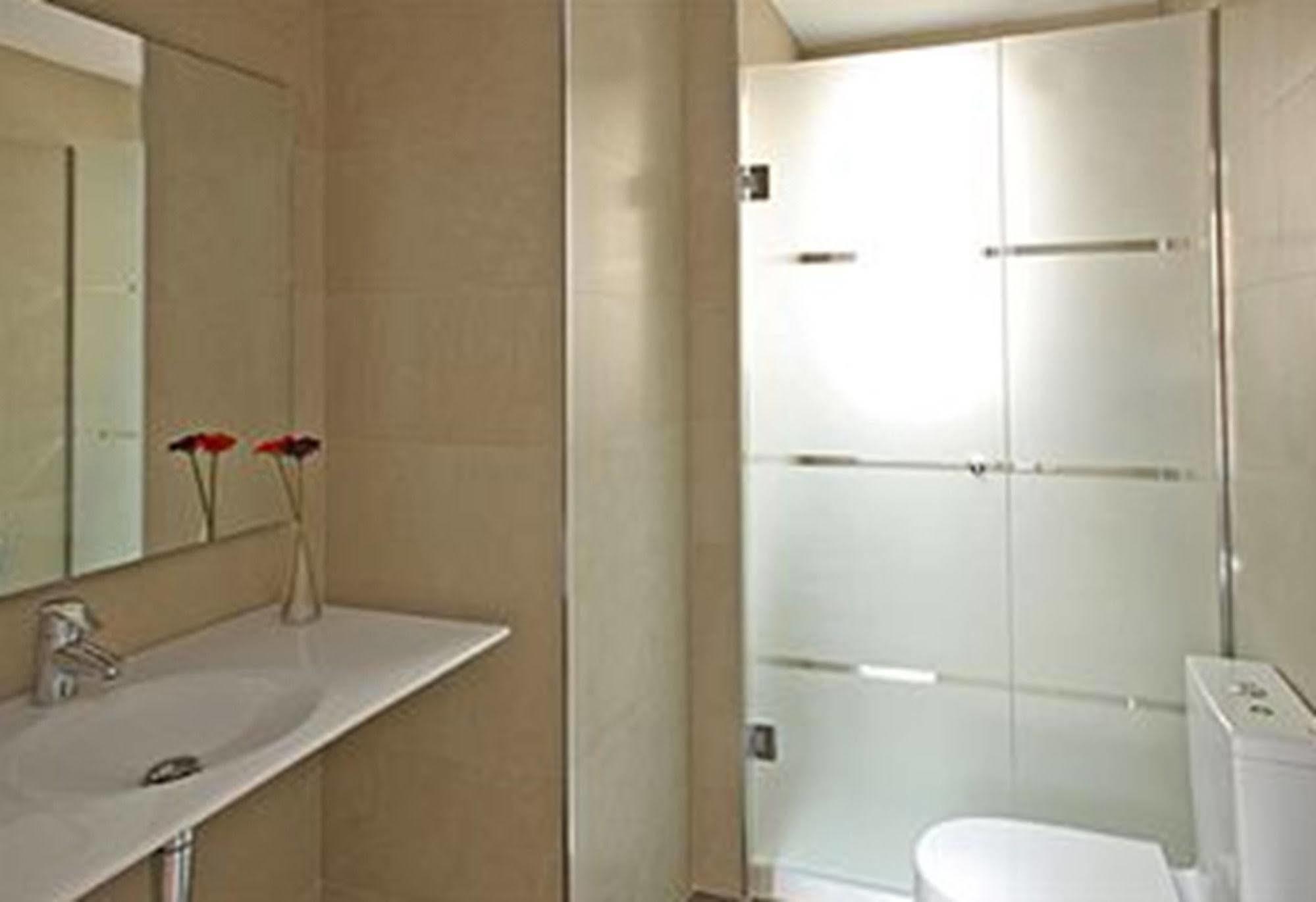Mh Apartments Center Barcelona Eksteriør bilde